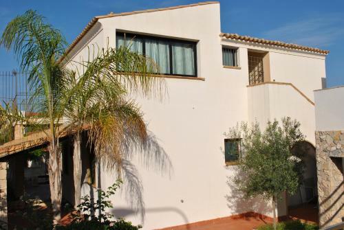 Fenicia Relais