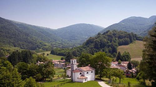 La Casa Rosa Di Segusino (Unesco Zone)