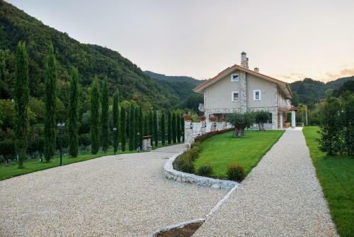 Bed & Breakfast Maral�