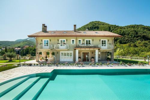 Bed & Breakfast Maral�