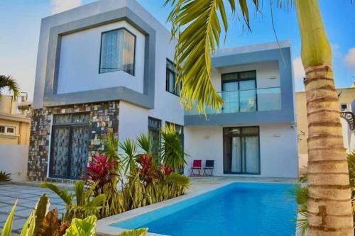 Choisy Villa, With Pool