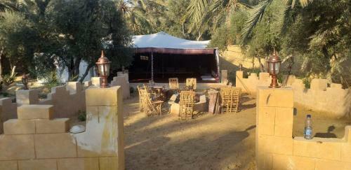 Bed & Breakfast Tazol House