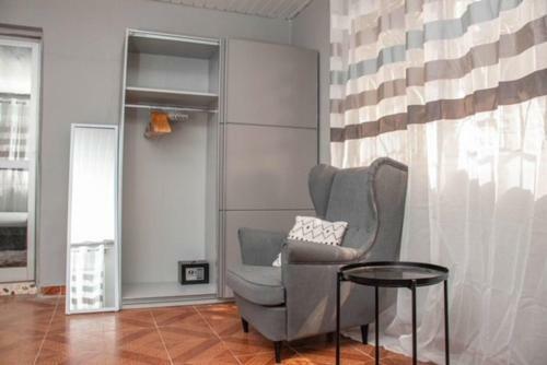 Stunning 3-bed Water Front House In Freetown