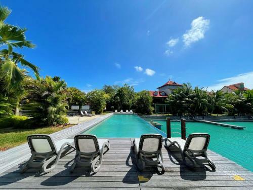 Apartamento Eden Island 3-bedroom Vacation Home