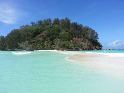Apartamento Eden Island 3-bedroom Vacation Home