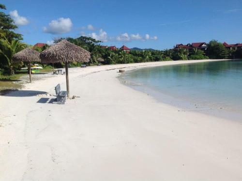 Apartamento Eden Island 3-bedroom Vacation Home