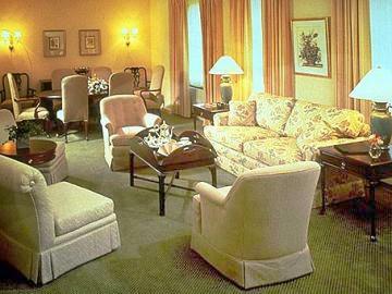 Hotel Whitehall
