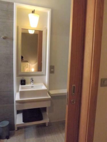 Apartamento E2 Moderne Et Cosy, Vue Sur Mer, Piscine En Rooftop