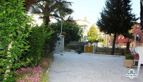 Hotel Villa Del Mare