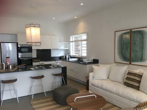 Obiches Beachfront Apartments