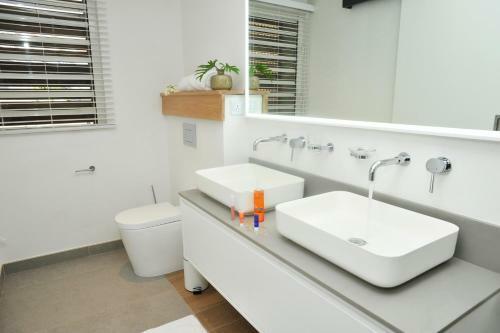 Obiches Beachfront Apartments