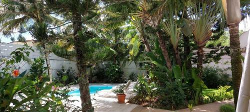 Lush Garden Villa House 2
