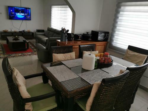 Seasidez Private Beach House