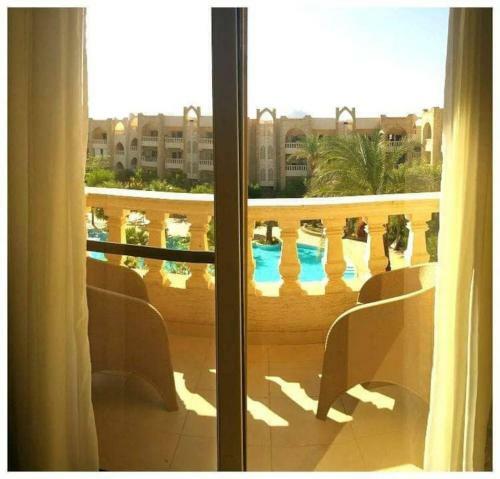 One-bedroom Apartment S2 In Vip Zone Sunny Lakes