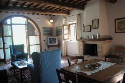 Apartments In Asciano/toskana 24096