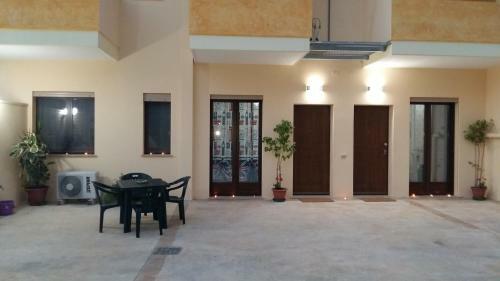 Hostal Rooms Loru