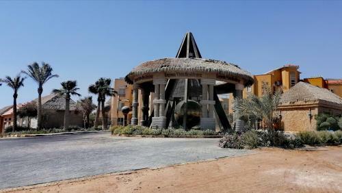 Luxury Rooftop Apartment And Walk To The Beach