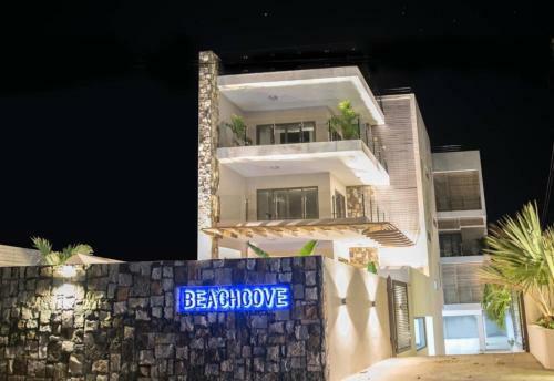 Beachcove Apartment 3