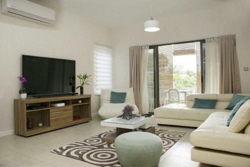 Beachcove Apartment 3