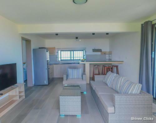 Hostal Fullmoon Apartment & Studio
