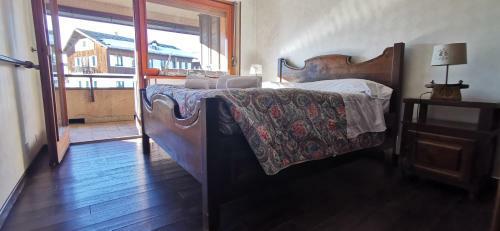 Hostdomus - City Center Apartment