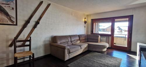 Hostdomus - City Center Apartment