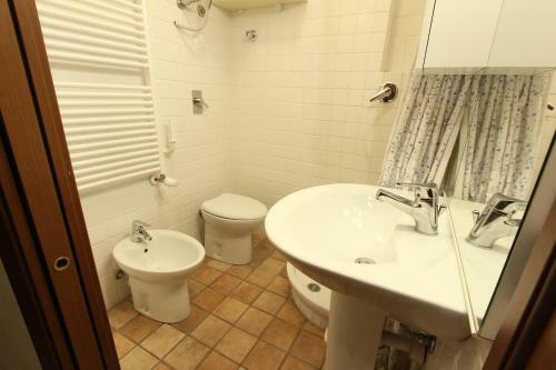 Hostdomus - L'ermellino Apartment