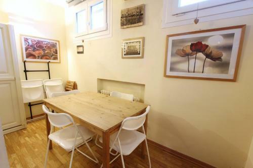 Hostdomus - L'ermellino Apartment
