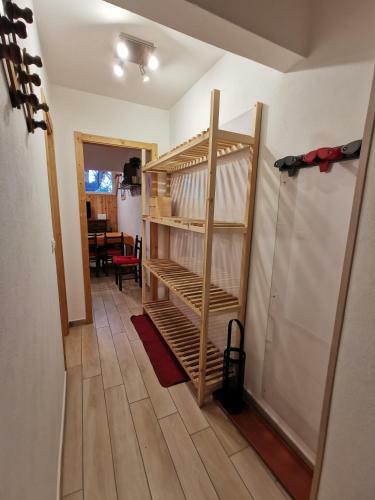 Hostdomus - L'ermellino Apartment