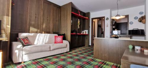 Apartamento Hostdomus - Prince Suite