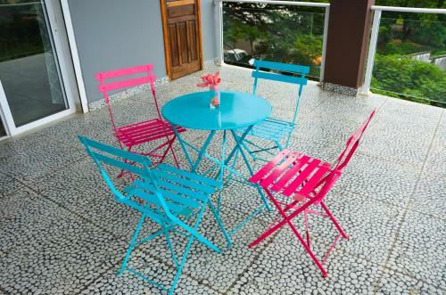 Hostal Cambria Hotel