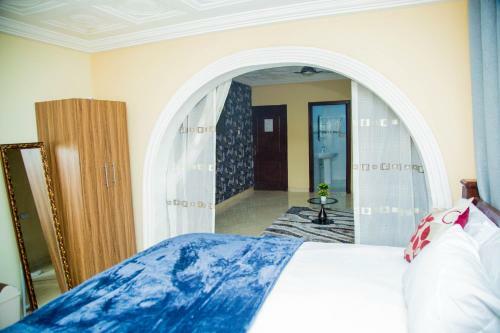 Vihills Hotel