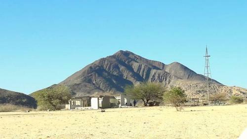 Achab Semi-self Catering Tent