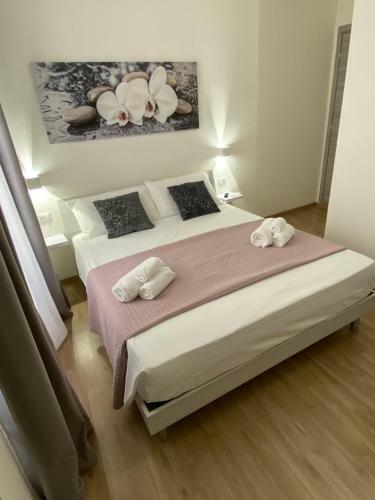 Hostal La Loggia Rooms