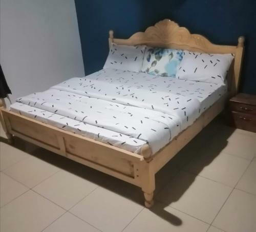 Bed & Breakfast Adriel Homes Ltd