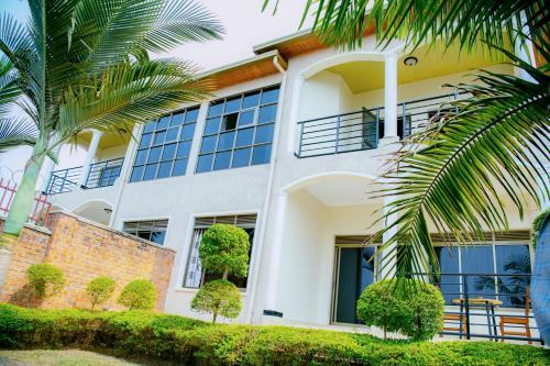 Hostal Gaju House