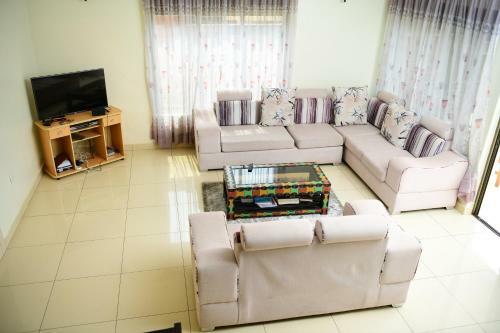 Hostal Gaju House