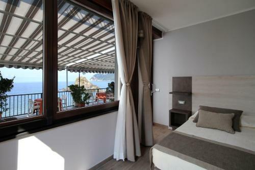 Hostal Asseu