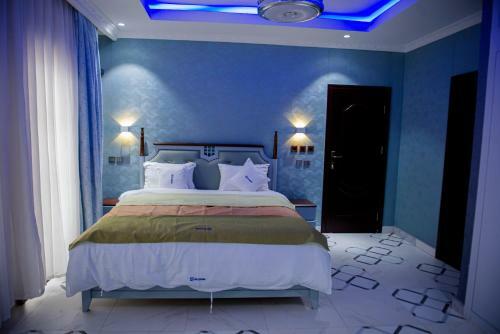 Glory Apartments Ltd