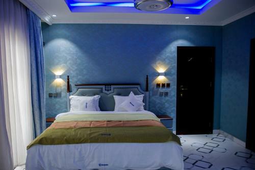 Glory Apartments Ltd