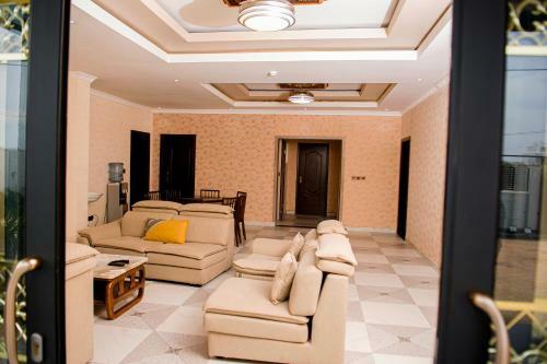 Glory Apartments Ltd