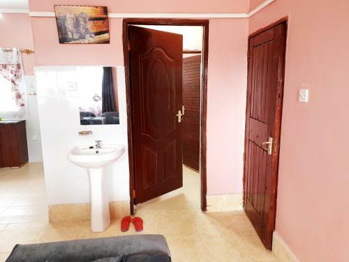 Hostal Meris Cosy Guesthouse Naivasha