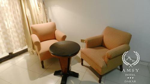 Amsy Hotel