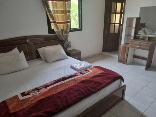 Hostal Studio Ou Chambre Meublee