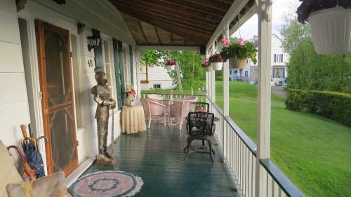 Bed & Breakfast Gite Dentelles Et Pignons
