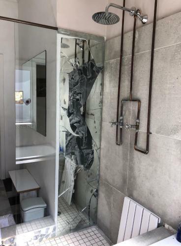 Quaint Seaside Cottage