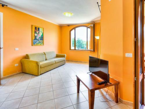 Charming Holiday Home In Sorano With Swimming Pool