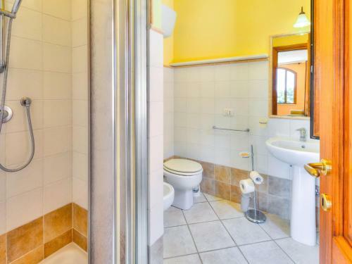 Charming Holiday Home In Sorano With Swimming Pool