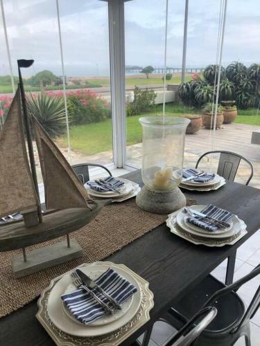 Oceanfront Apartment Overlooking The Atlantic