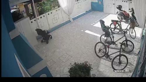 Hostal Colibr� House